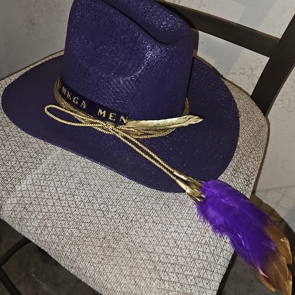 "The Purple Cowboy"Omega Men EditionPurple Men's Straw Cowboy hat with gold - Picture 3 of 12